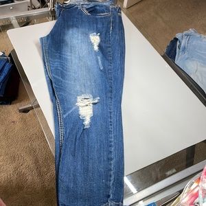 Low rise Distressed Jeans